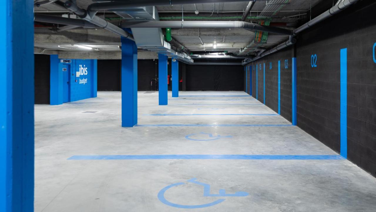 Ibis Budget Bilbao City Екстериор снимка