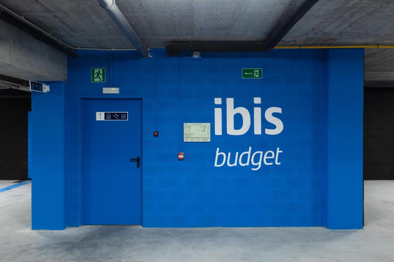 Ibis Budget Bilbao City Екстериор снимка