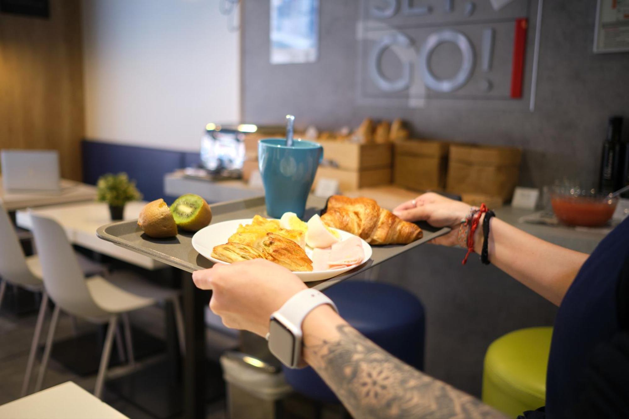 Ibis Budget Bilbao City Екстериор снимка