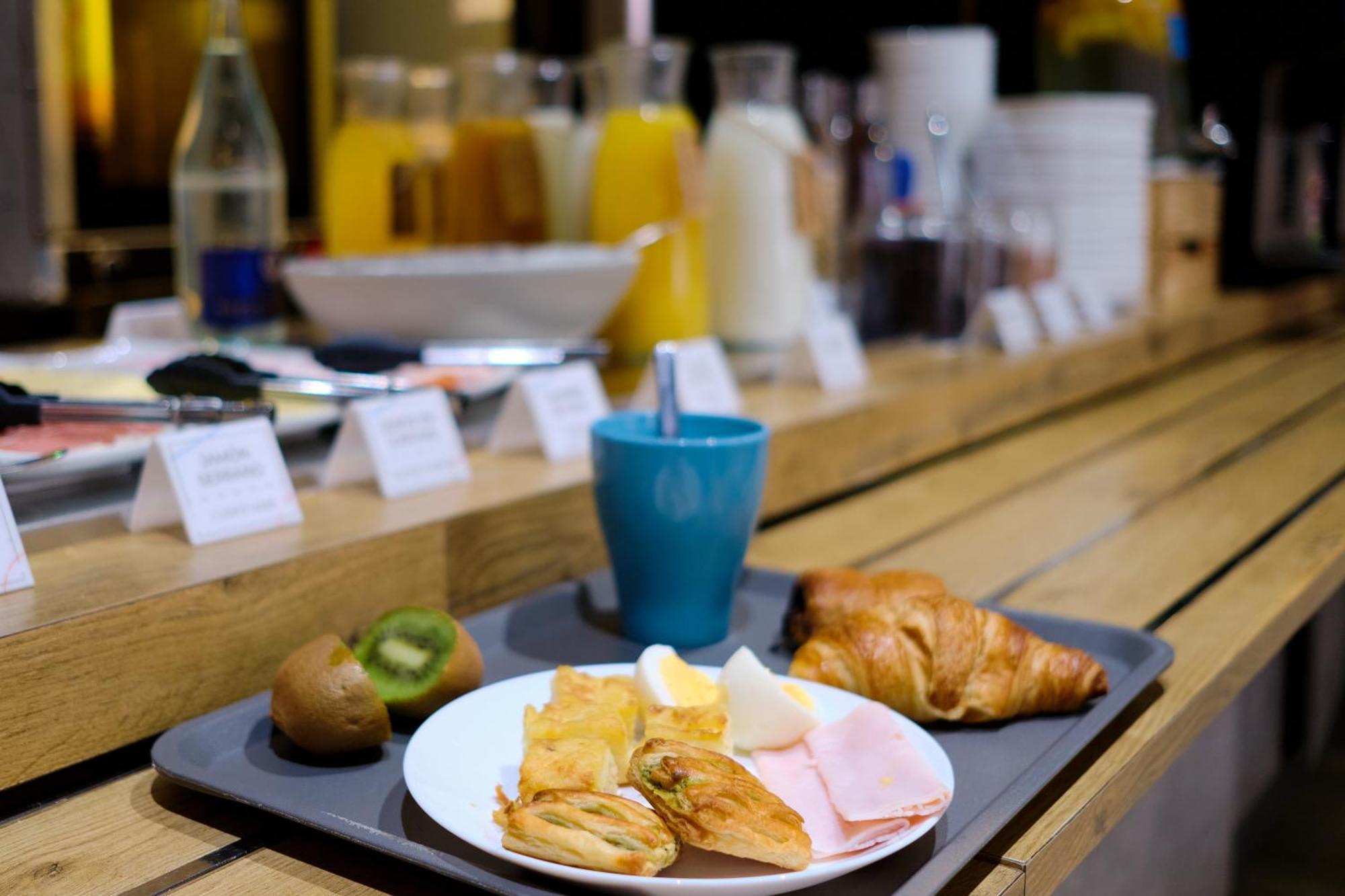Ibis Budget Bilbao City Екстериор снимка
