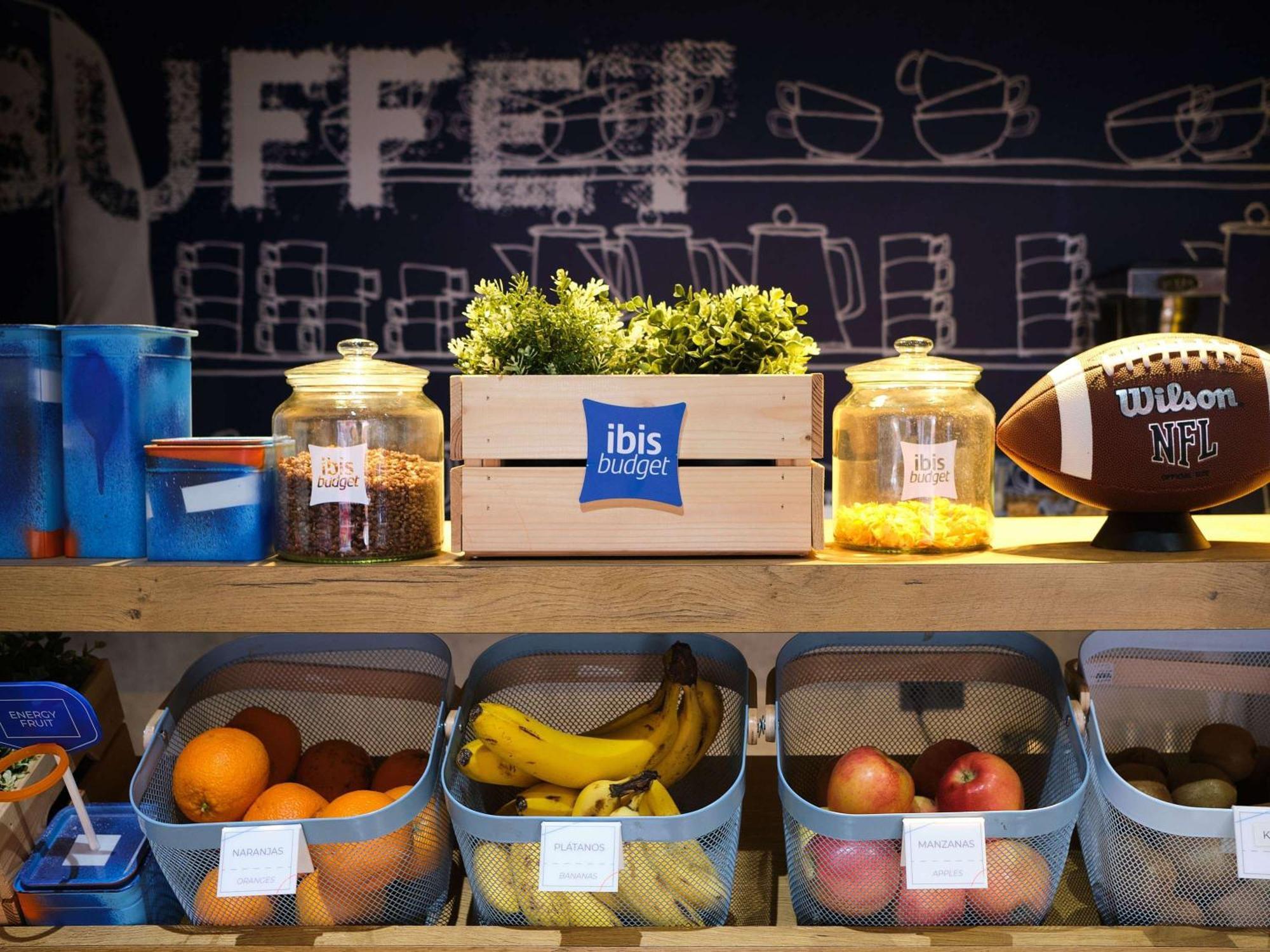 Ibis Budget Bilbao City Екстериор снимка
